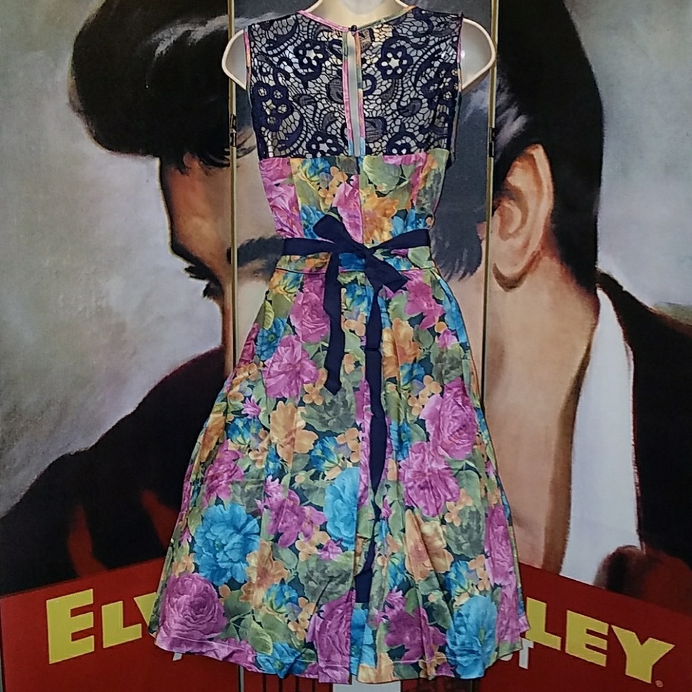 Tatyana Mirabelle Vintage Pinup Floral Dress w Dark Blue Purple Inlay Top Lace - Picture 2 of 8